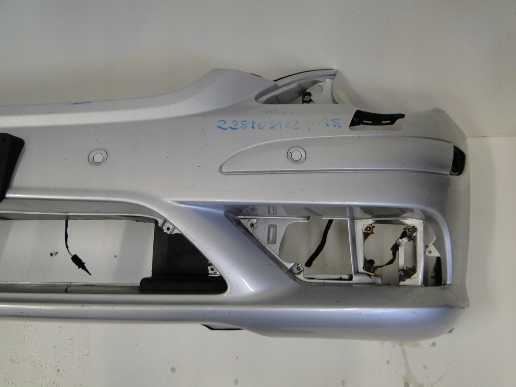 фото №5, Mercedes r klasa 251 w251 бампер передній amg sprysk pts