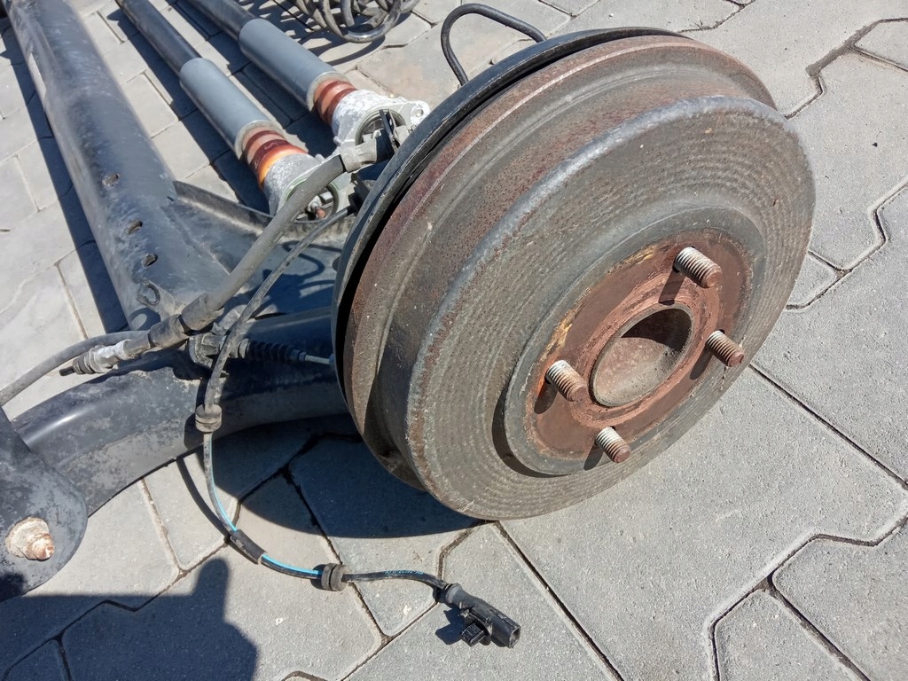 фото №4, Ford b-max 2012-17r. - подвеска oś балка задняя