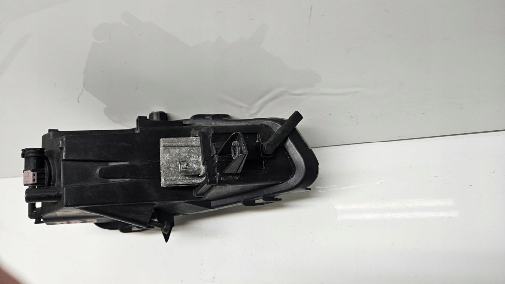 фото №7, Mercedes actros противотуманная фара led drl бампера перед правый