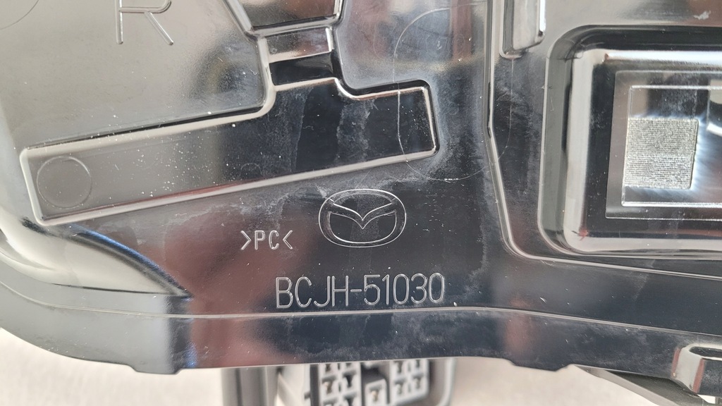 фото №8, Лампа правая перед преобразователь mazda 3 iv bp 2019- full led 9 pin