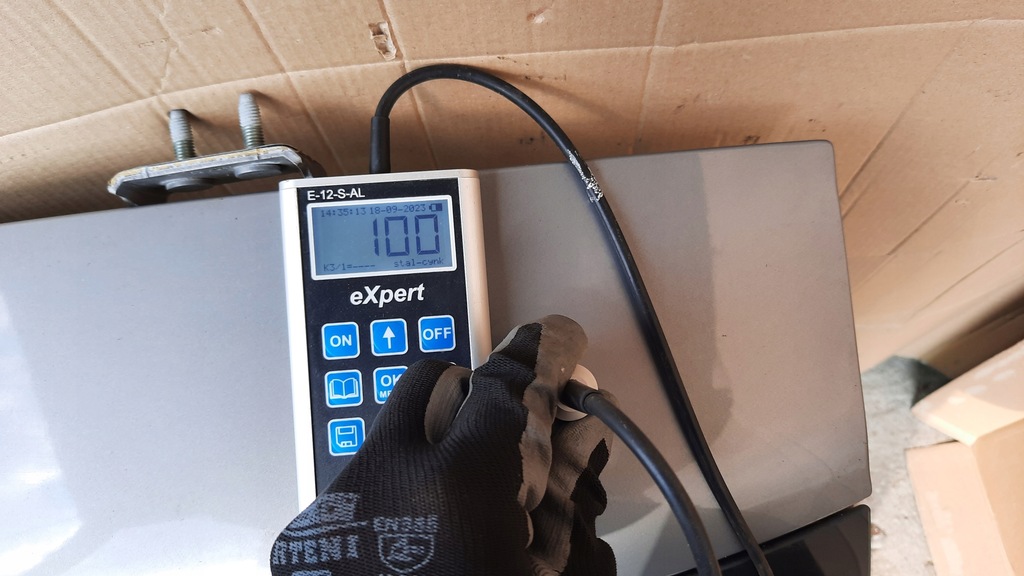 фото №8, Кришка багажника задня volvo v50 05r