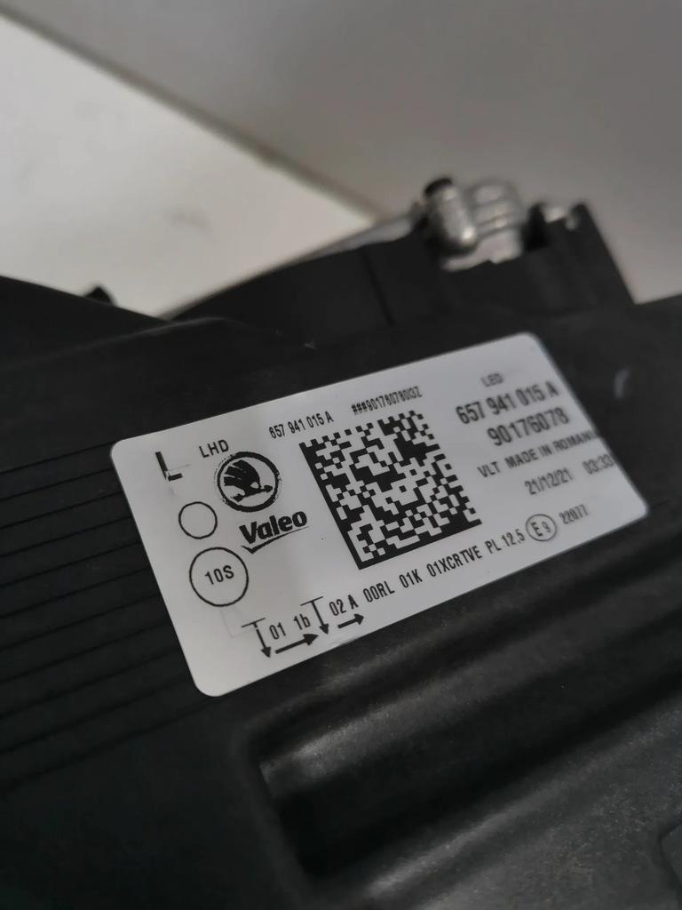 фото №9, Skoda scala лампа full led ліва права справні