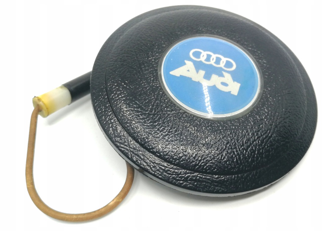 фото №1, Кнопка сигнал клаксон audi 100 ls coupe momo