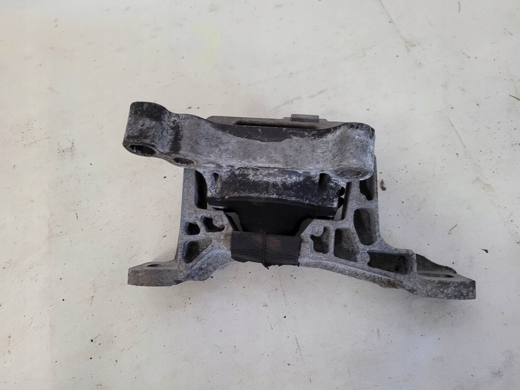 фото №1, Кронштейн подушка двигателя ford escape mk2 1.6 ecoboost