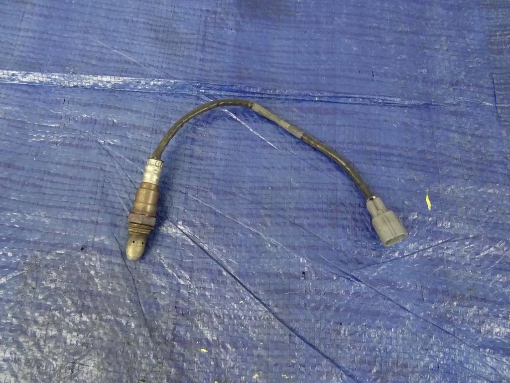 фото №1, Датчик лямбда-зонд 2.5 toyota rav-4 iv 39467-48270