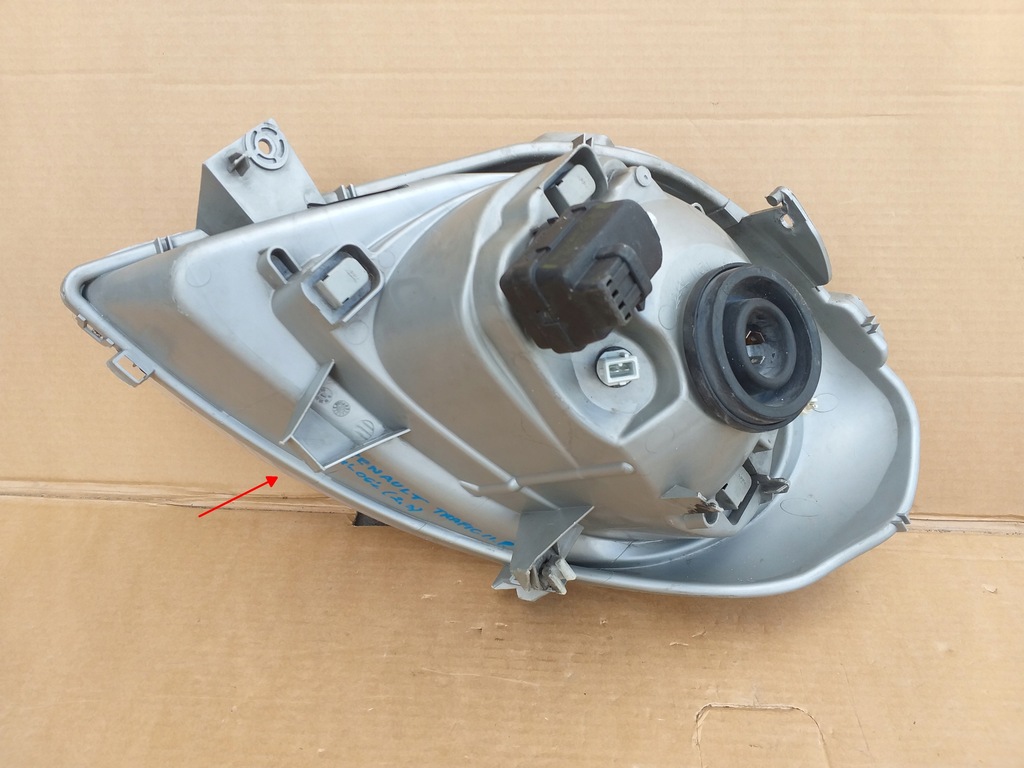 фото №6, Renault trafic ii лампа левая правая перед