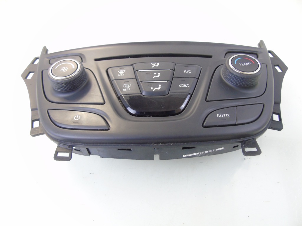 фото №4, Панель кондиционера opel insignia a lift 26202384