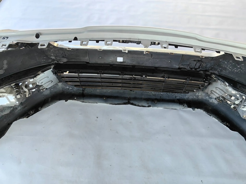 фото №16, Peugeot 5008 i - бампера перед з решітка polecam