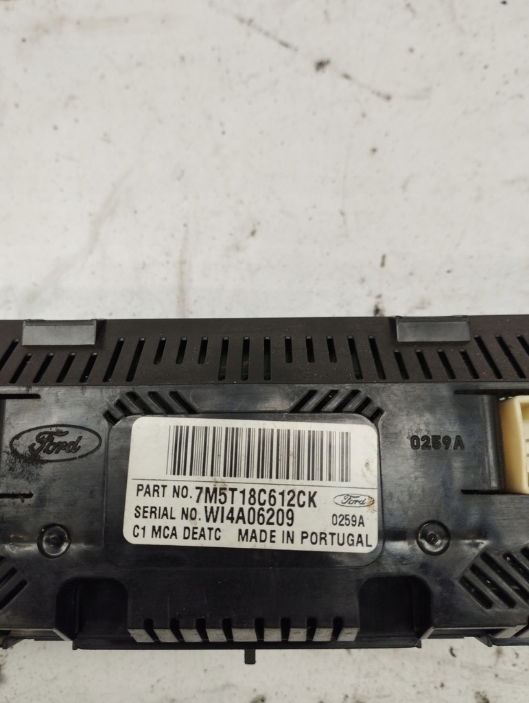 фото №10, Ford kuga mk1 i панель кондиціонера обдув climatronic 7m5t18c612ck
