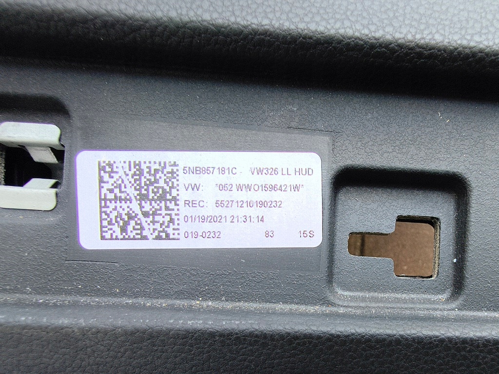 фото №8, Консоль панель приладів панель приладів приладова подушка vw tiguan ii head up оригінал