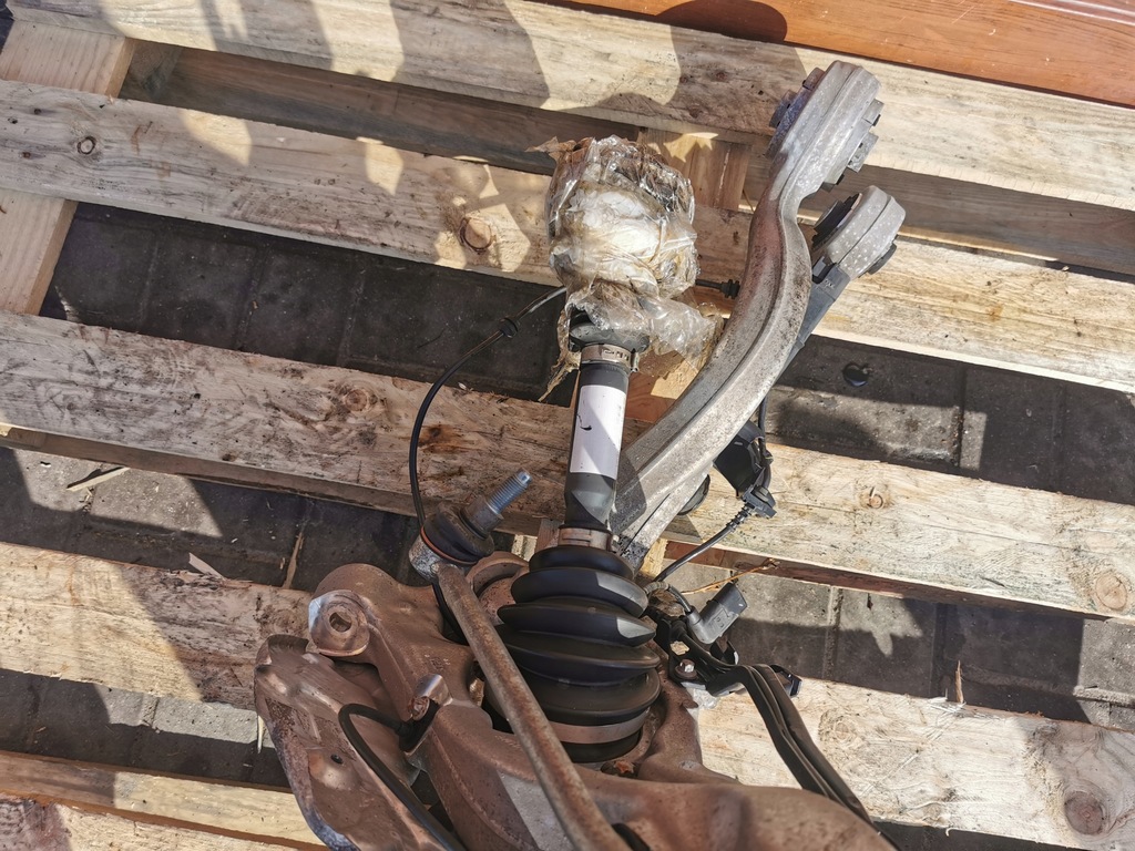 фото №5, Mercedes-benz cls w257 amg поворотний кулак важелі привідний вал права ліва