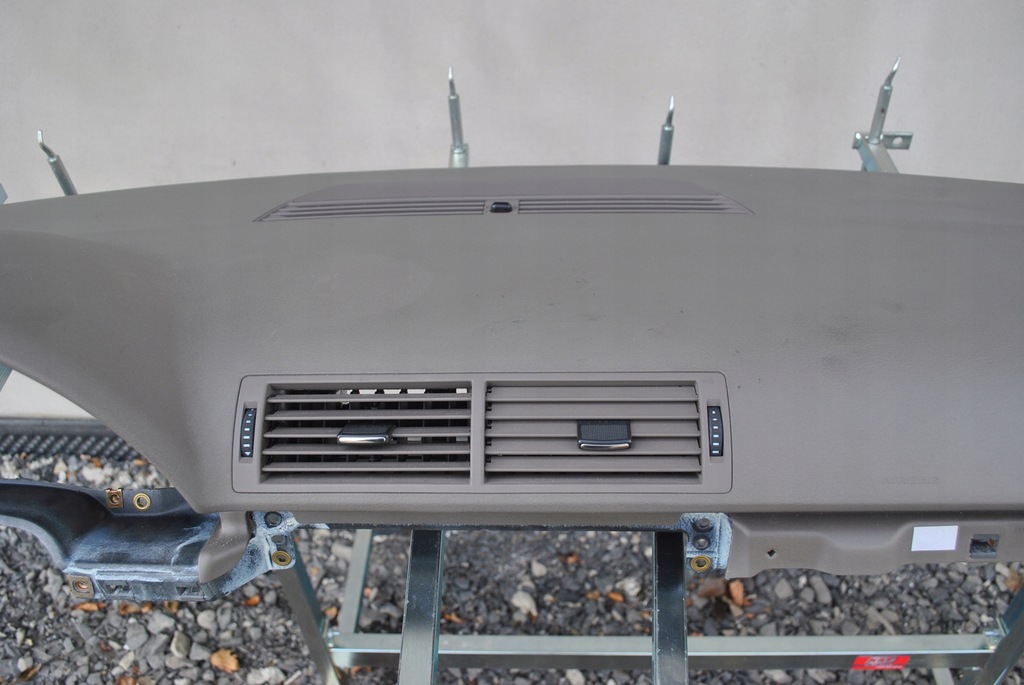 фото №4, Панель приладів панель приладів приладова jive audi a4 b6