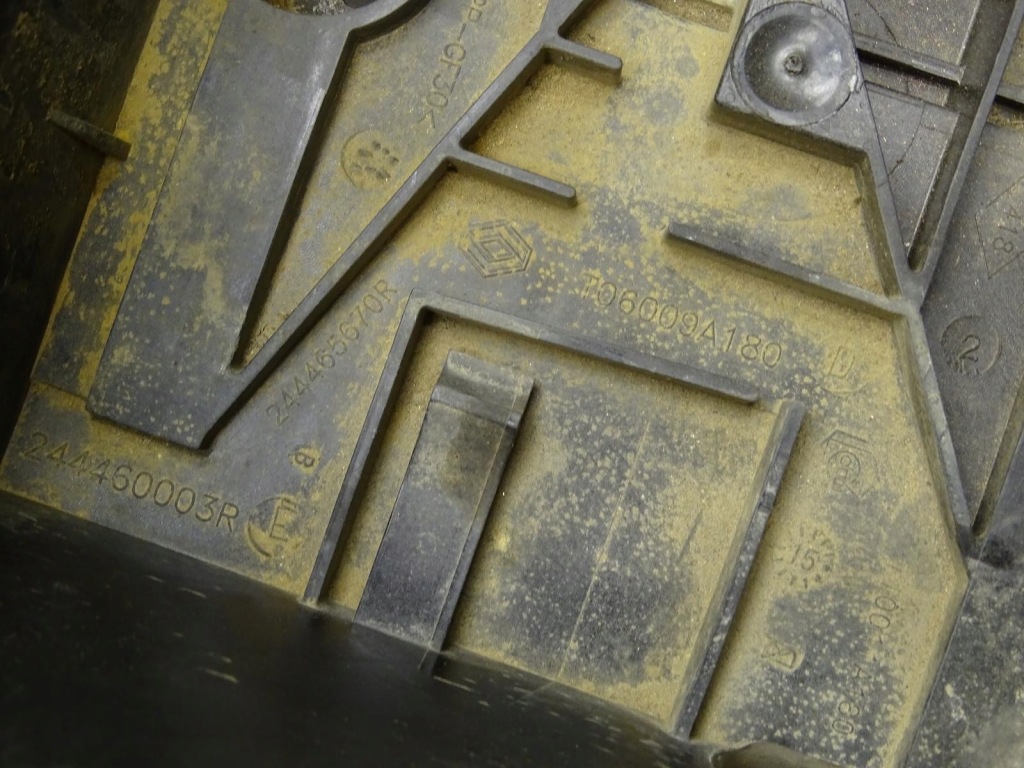 фото №10, Основание корпус аккумулятор 244970004r 1.6 cdti opel vivaro b trafic iii