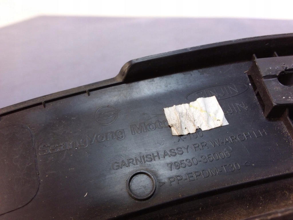 фото №6, Ssangyong tivoli xlv молдинг крыла задняя левый