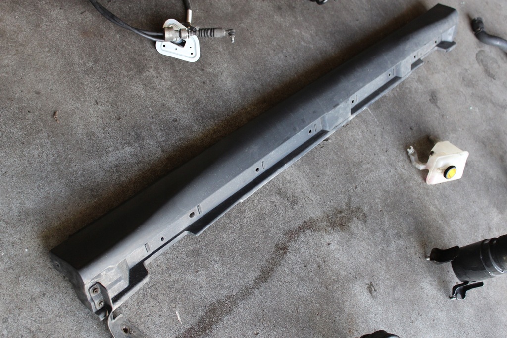 фото №2, Lexus rx 400h 03-08 защита накладка na порог правая