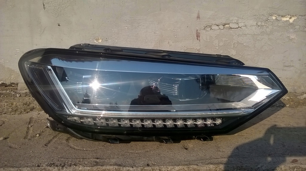 фото №1, Фара правый led vw touran iii 15- 5tb941082a