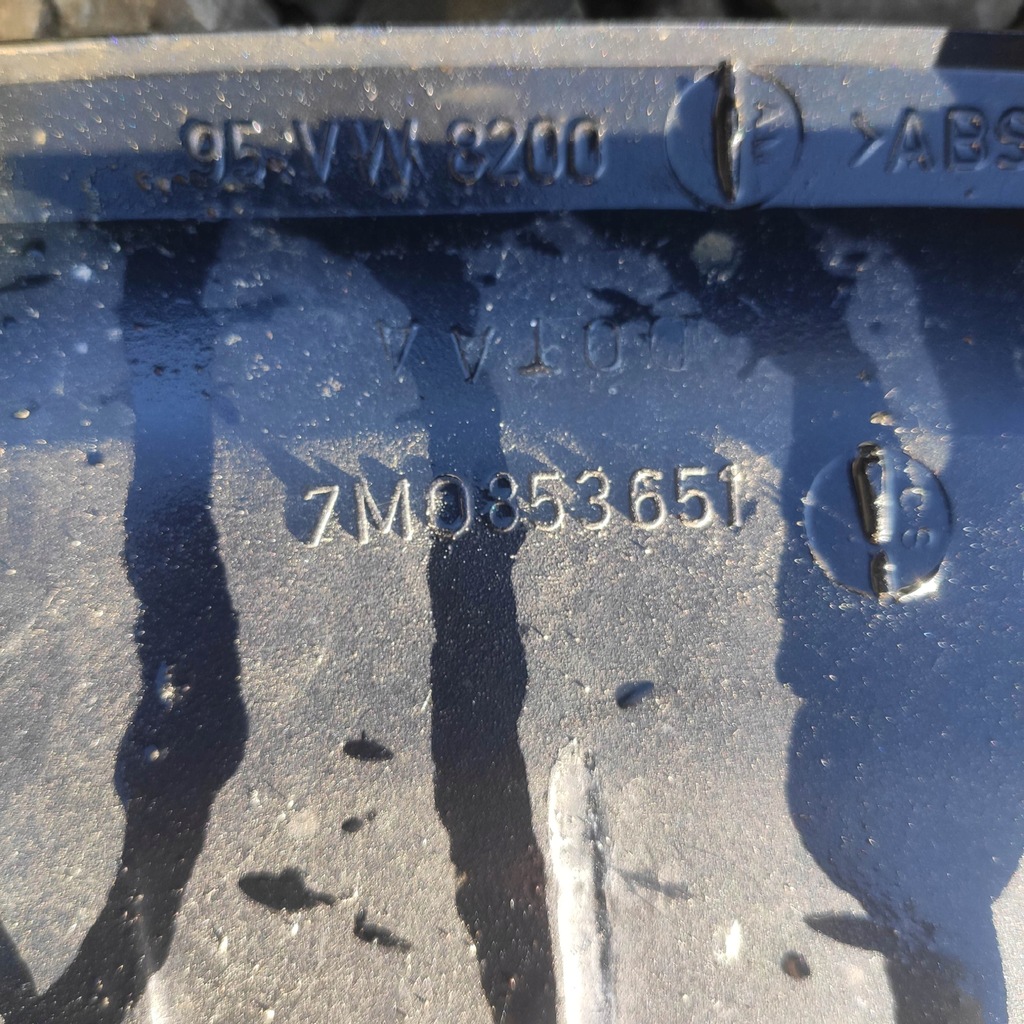 фото №12, Решітка радіатора решітка радіатора vw sharan mk i la9y 7m0853651