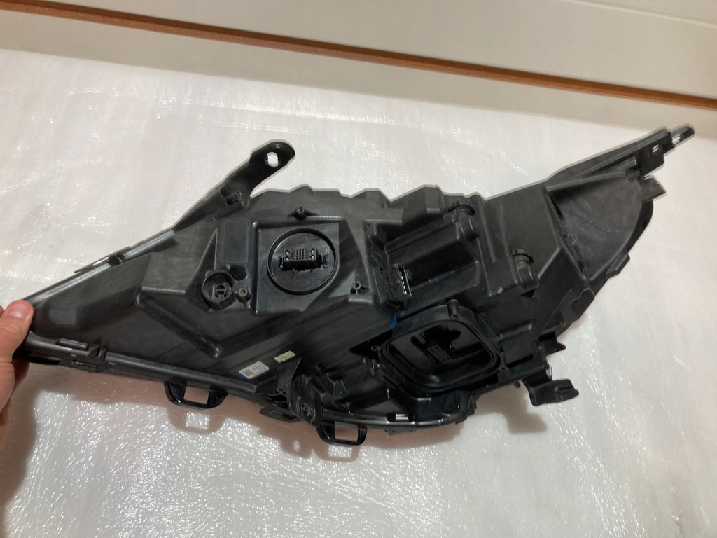 фото №14, Лампа opel astra 5 v k lux led права перед