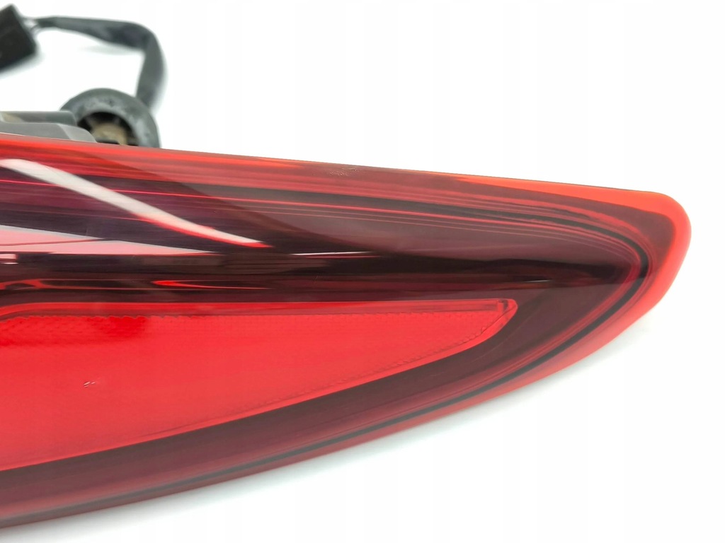 фото №9, Hyundai kona i 2019 правая сторона лампы задние