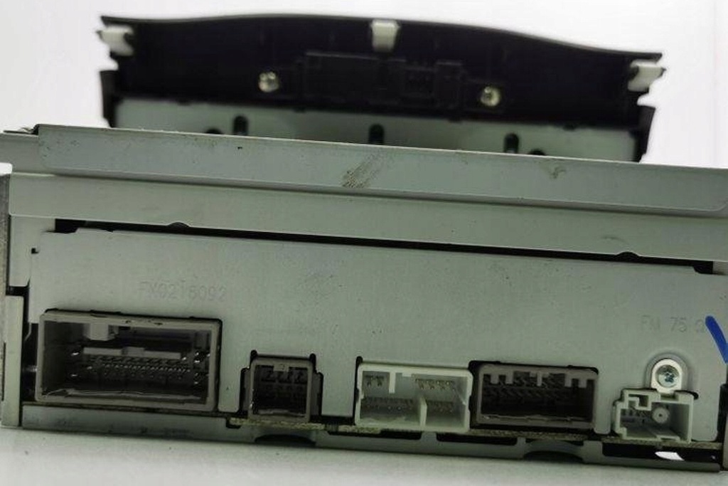 фото №12, Радіо з навігація honda cr-v ii rd_ 39100t1gg210m1 2.2l дизель 103kw 2014