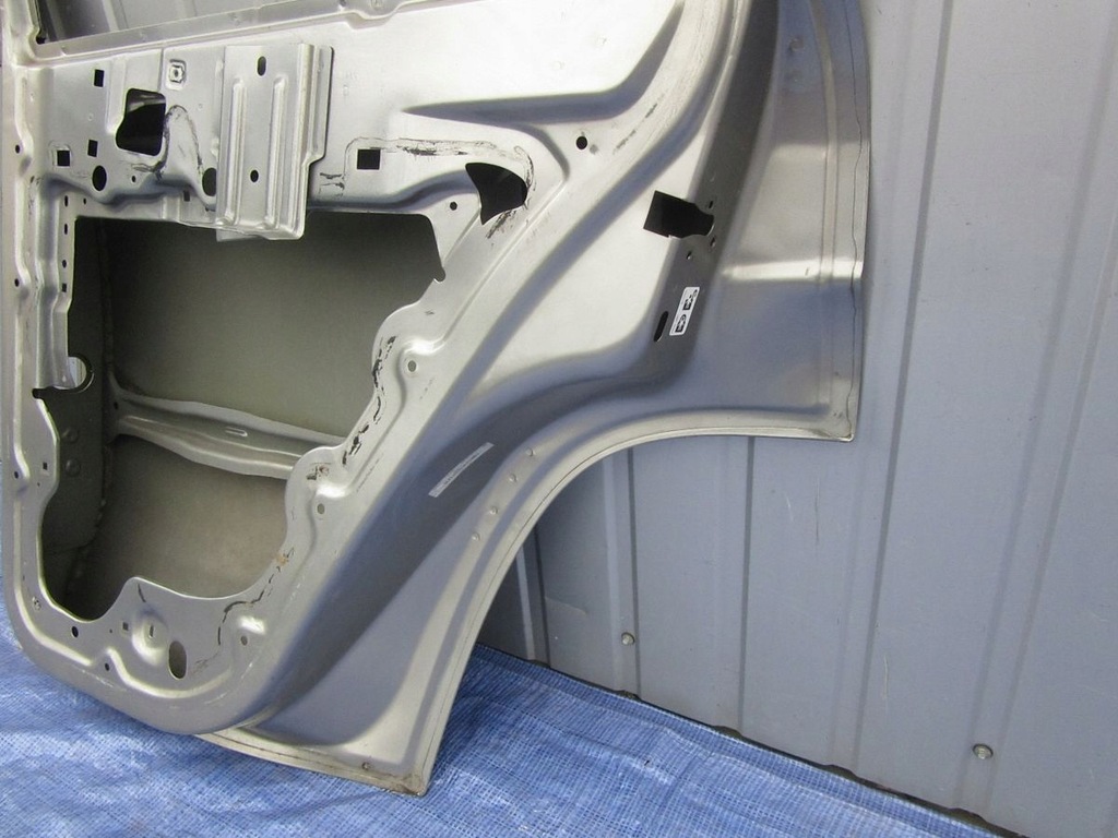 фото №14, Chevrolet trailblazer 2002 двері праве задня