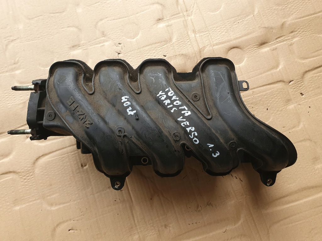 фото №1, Toyota yaris verso 1.3 коллектор всасывающий