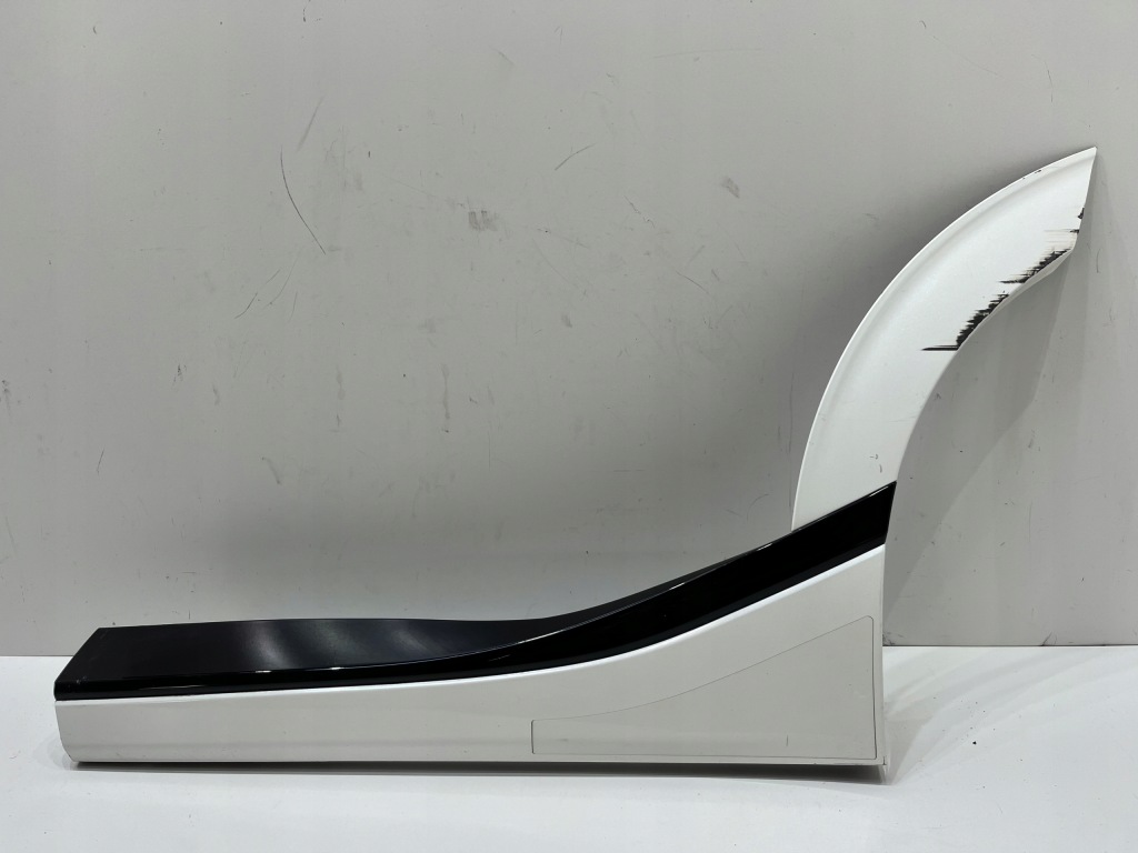 фото №1, Kia ev6 gt line gtline молдинг дверь задняя задняя левая 87733-cvda0