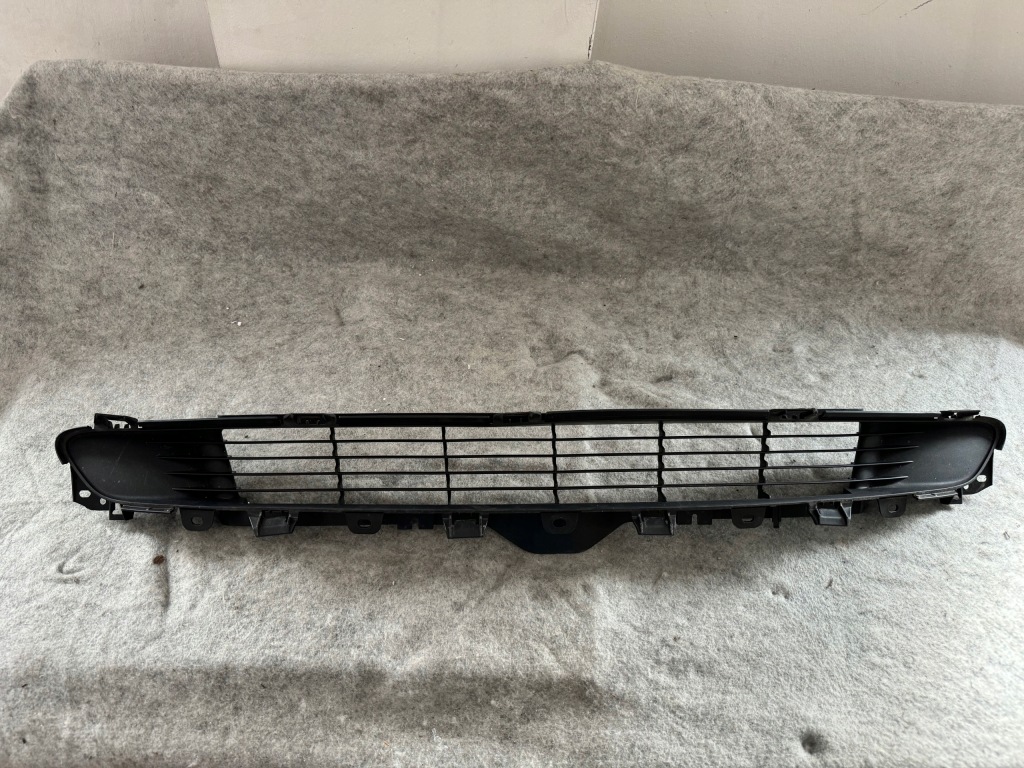 фото №1, Tesla model 3 iii lift решётка бампера