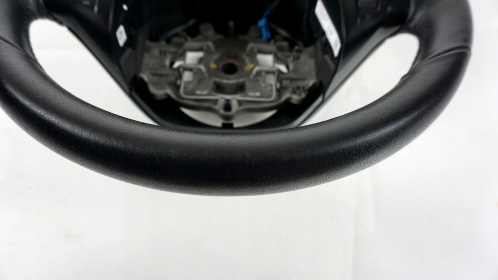 Кермо  шкіра шкіряний хром peugeot 208 1 96750123zd 28336359 Київ