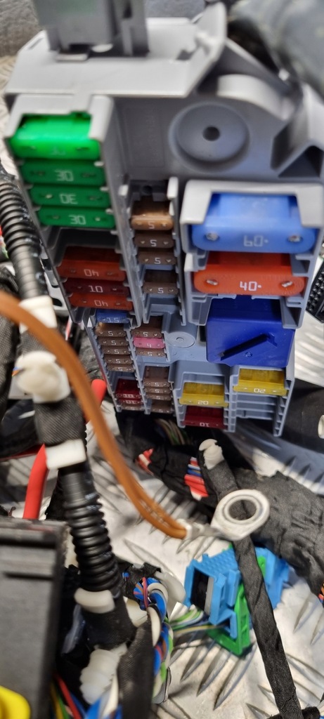 фото №15, Bmw оригинальный номер 5a68282 4' g26 i4 жгут электропроводка кабины автомобиля e40 2023 rok