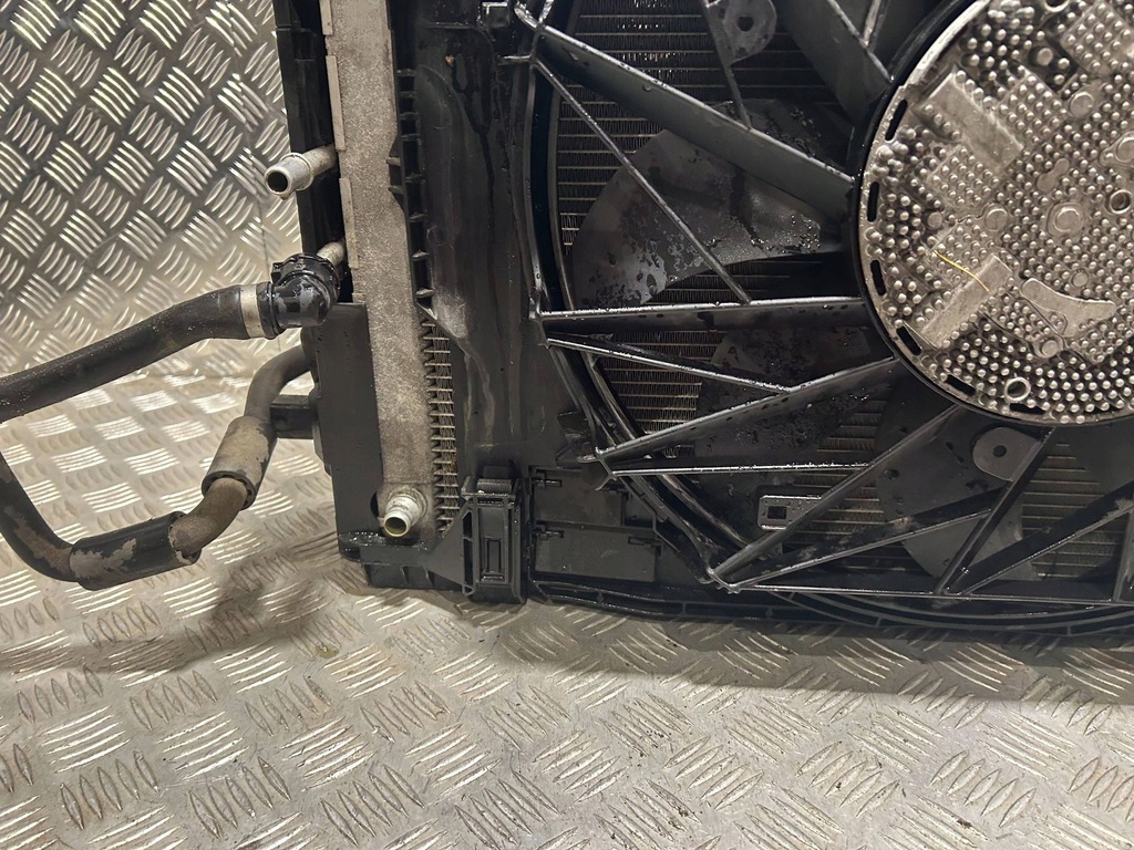 фото №9, Комплектна радіатор вентилятор wody bmw f01 f02 f10 f11 4.4 n63 8509743