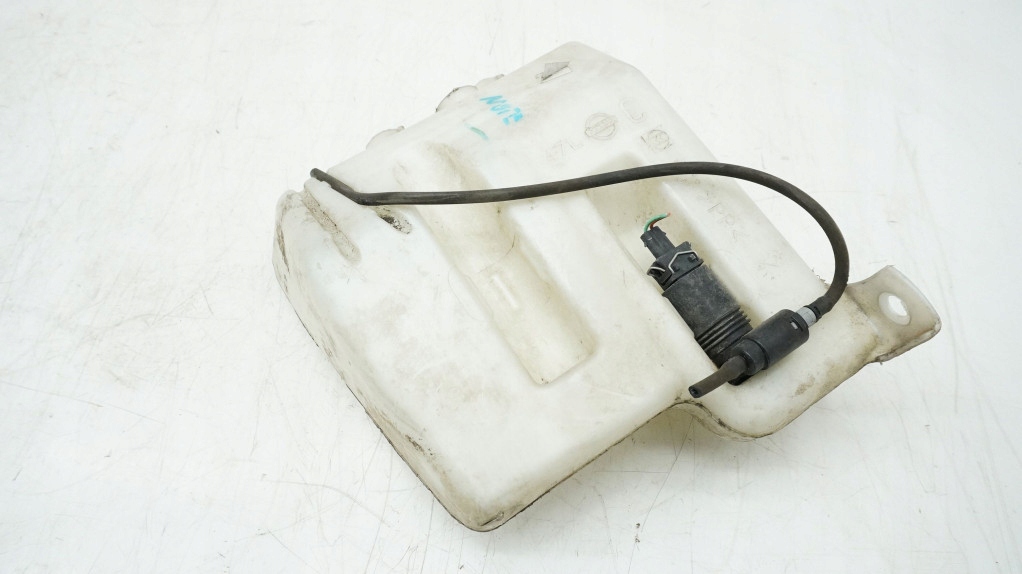 фото №5, Бачок омивача nissan note e11