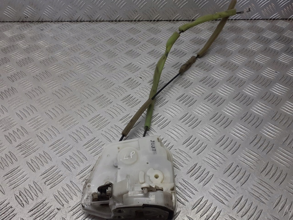 фото №1, Замок двері центральний лівий перед mazda 3 bl 2.0 x