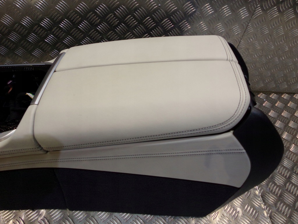 фото №8, Bmw x5 g05 туннель средний подлокотник консоль разные цвета