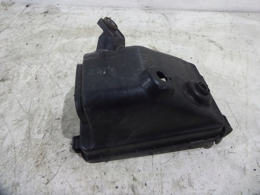 фото №1, Корпус фильтра воздуха 1,8 mitsubishi asx 10-