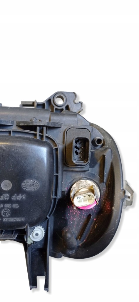 Лампа фара лівий mercedes ml w163 hella 22315500l Недорого