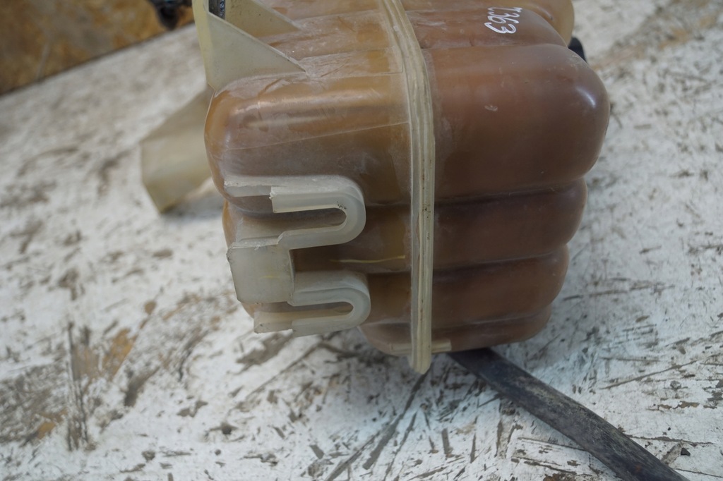 фото №5, Бачок розширювальний hummer h2 15203949