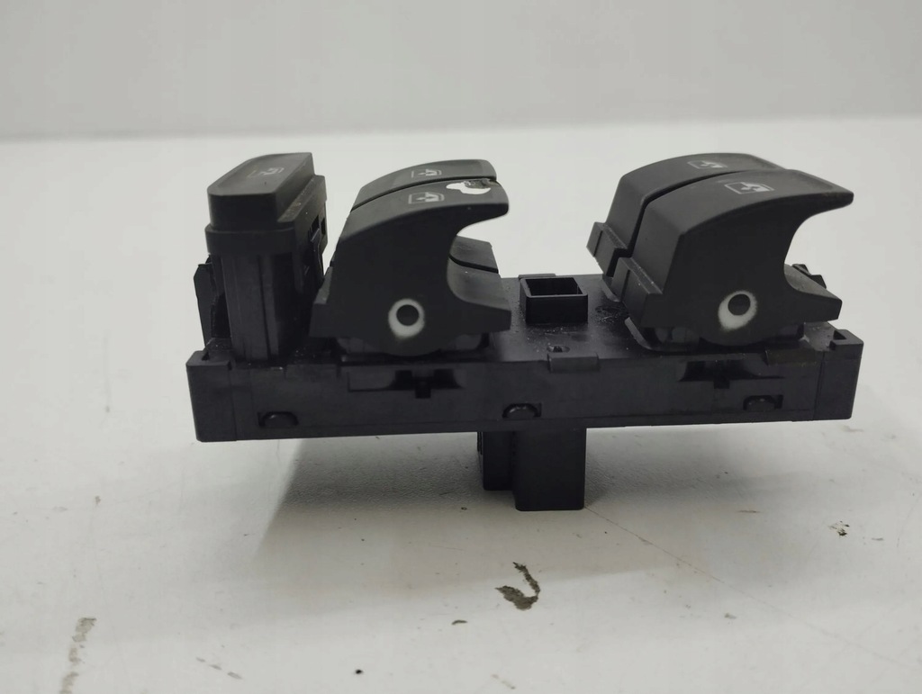 фото №7, Volkswagen tiguan 2021 панелі керування, перемикачі