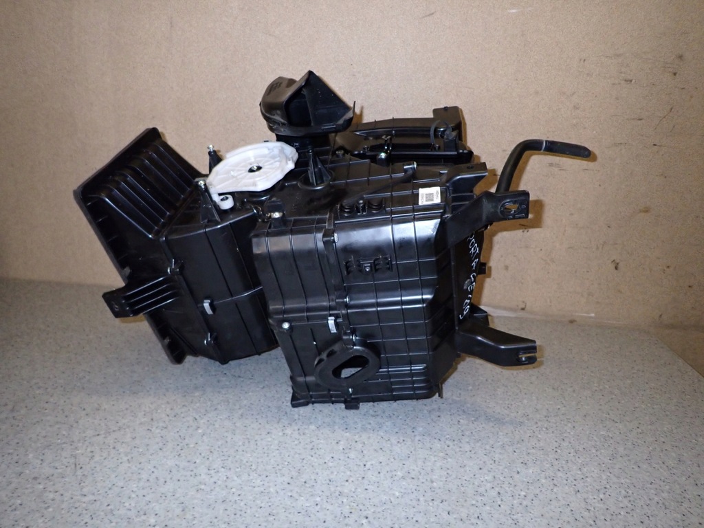 фото №9, Kia sportage ii crdi 04- корпус вентилятора