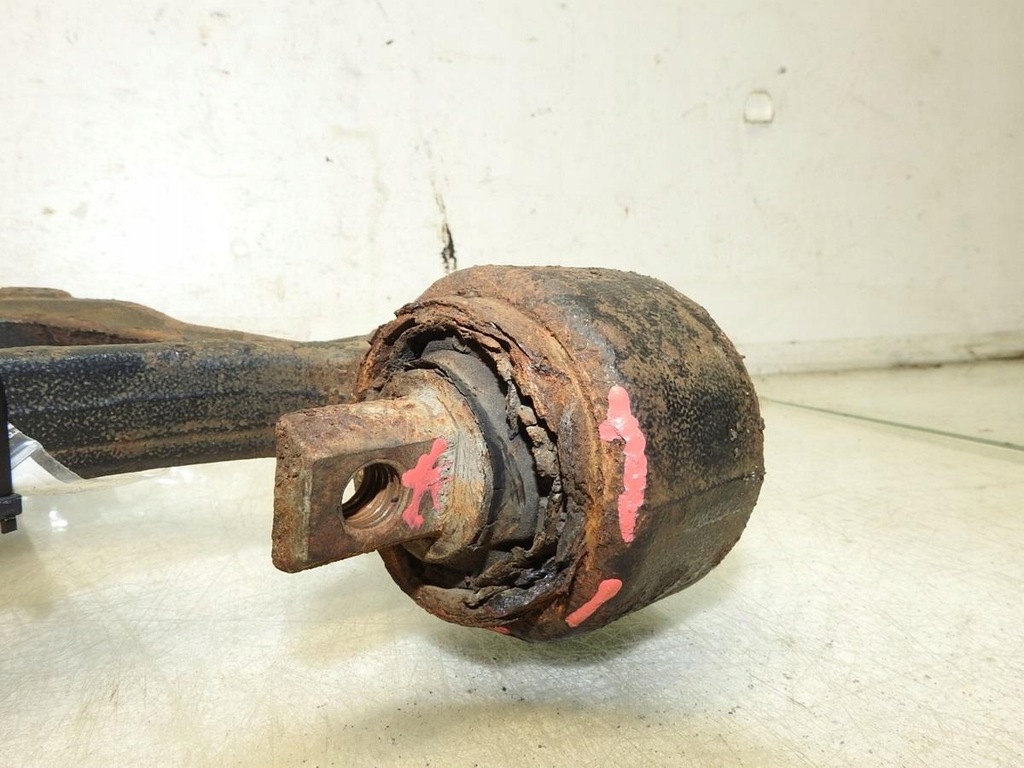 фото №8, Рычаг левый перед volvo xc90 i 8646613