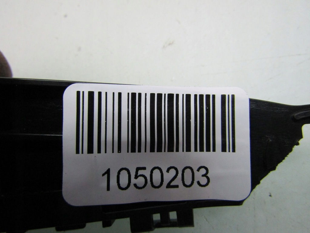 фото №7, Sx4 s-cross ii 23r направляющая бампера правый задняя задний кронштейн 71831-63t0