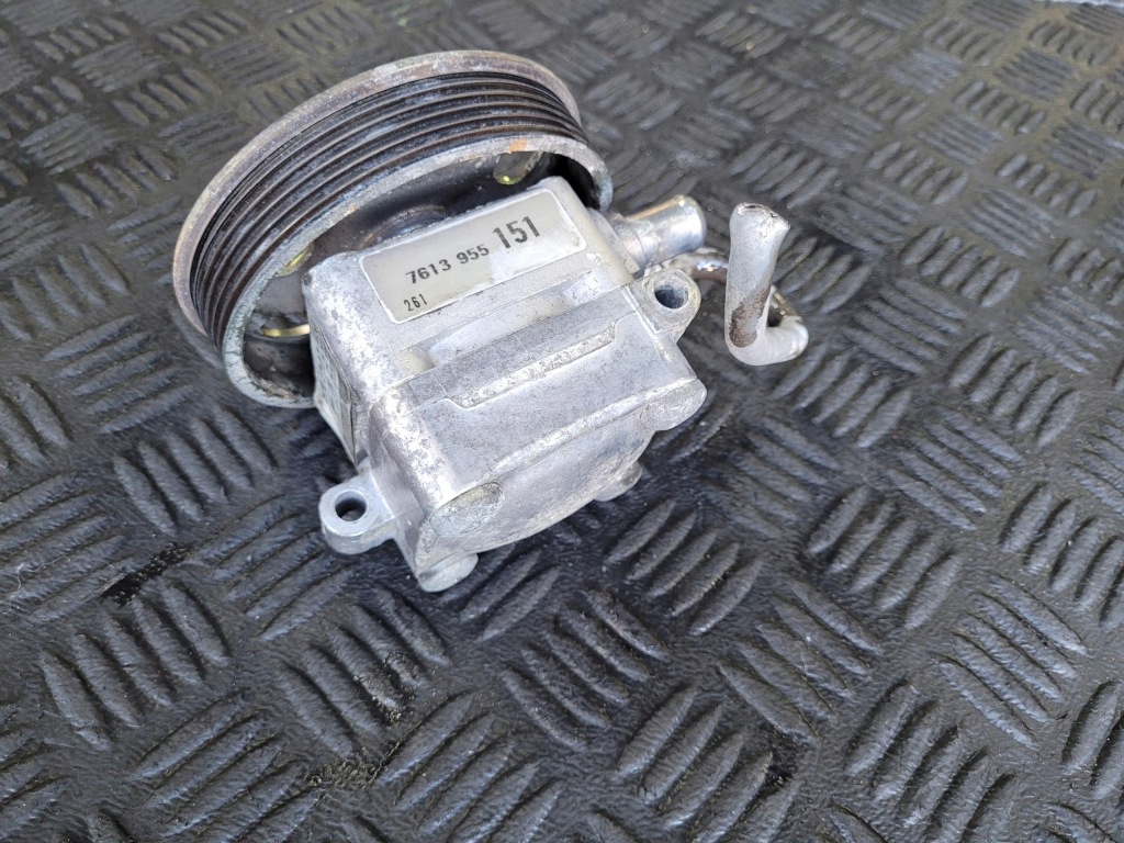 Насос підсилювача 204070 7613955151 maserati quattroporte v 4.2 в Україні