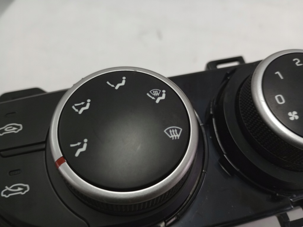 фото №10, Hyundai оригинальный номер 97250-b9aa0