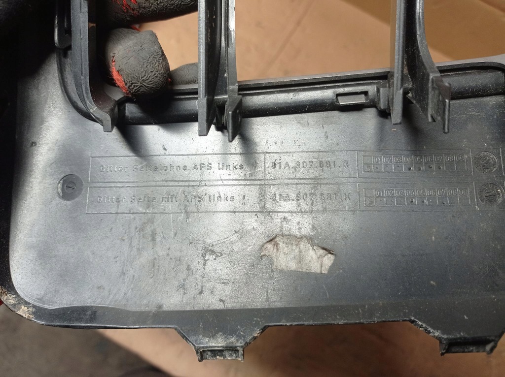 фото №7, Решітка заглушка бампера лівий перед audi q2