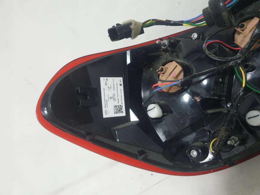 фото №7, Dacia spring 21-24 лампа задня задня права 265507370r