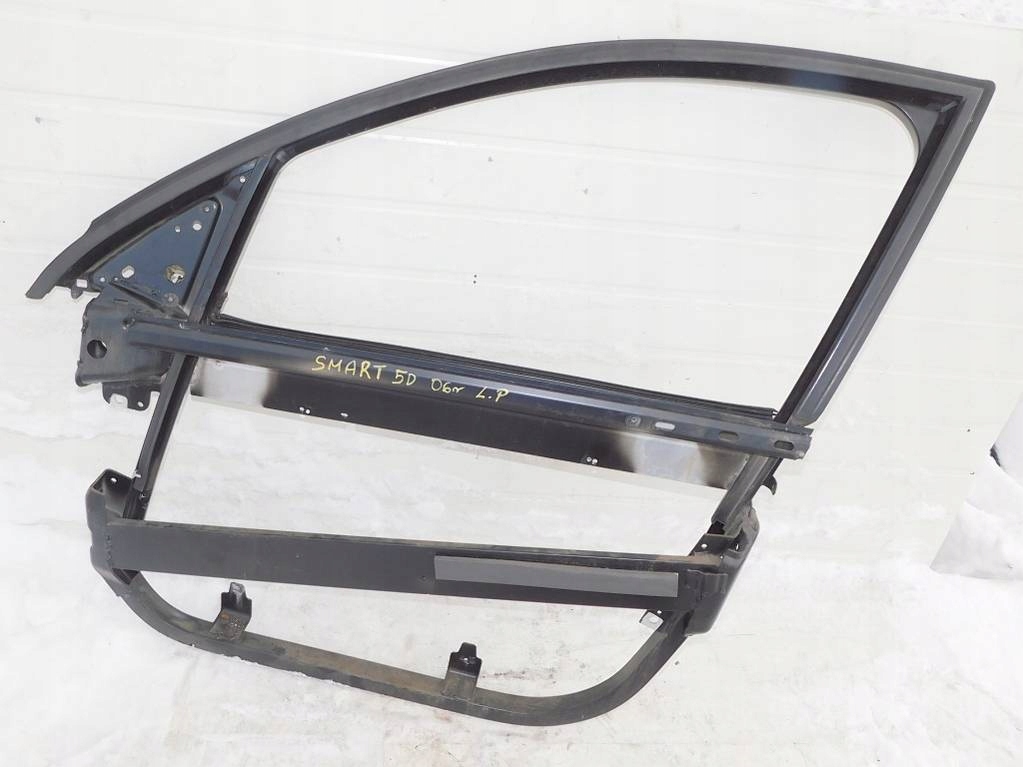 фото №3, Smart forfour i 2006r рамка дверь левый перед