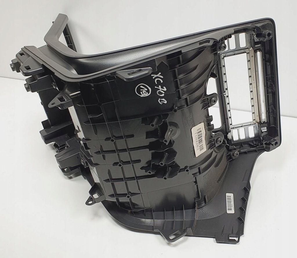 фото №9, Рамка туннель среднего wodospad volvo xc70 ii