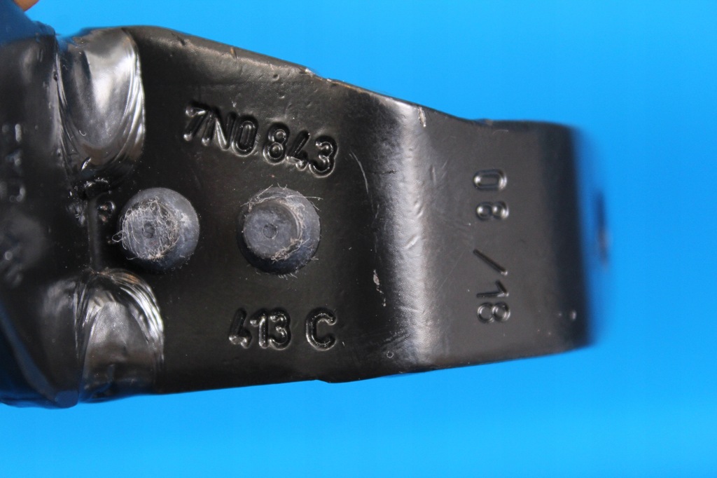 фото №11, Vw audi відбійник 7n0843413c