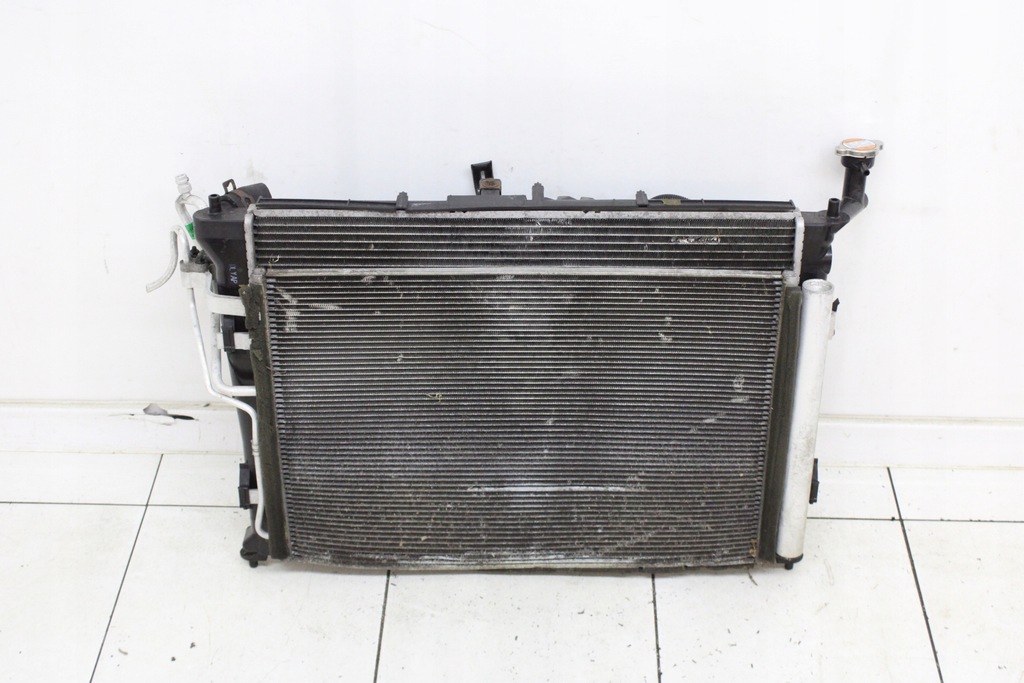 фото №4, Комплект радиатор вентилятор hyundai i30 2007r- 1.4 b