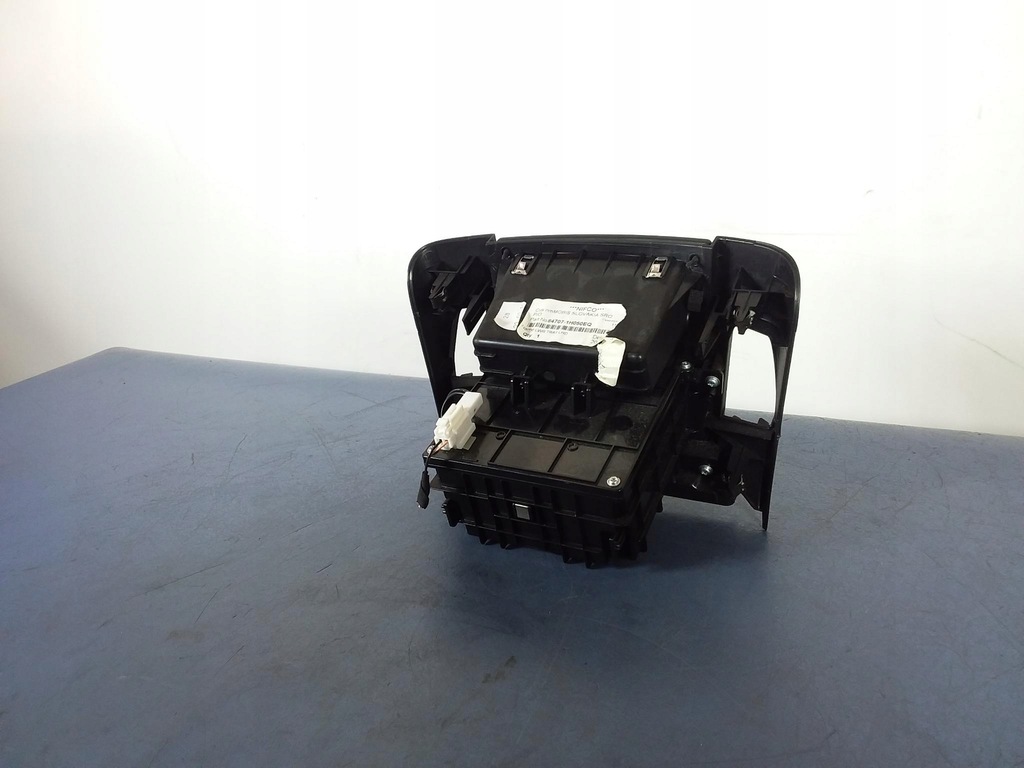 фото №6, Kia ceed i lift пепельница бардачок 84707-1h050